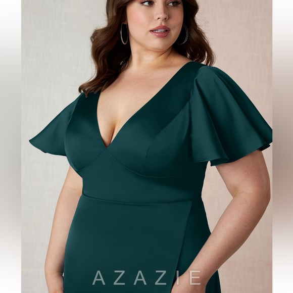 Did meet the return deadline for Azazie. - Picture 5 of 8